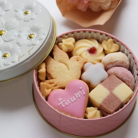 👑殿堂入り👑お花のクッキー缶(ピンク) 【ご購入からお届けまで約３週間】